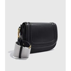 Elegant Black Leather Crossbody Bag